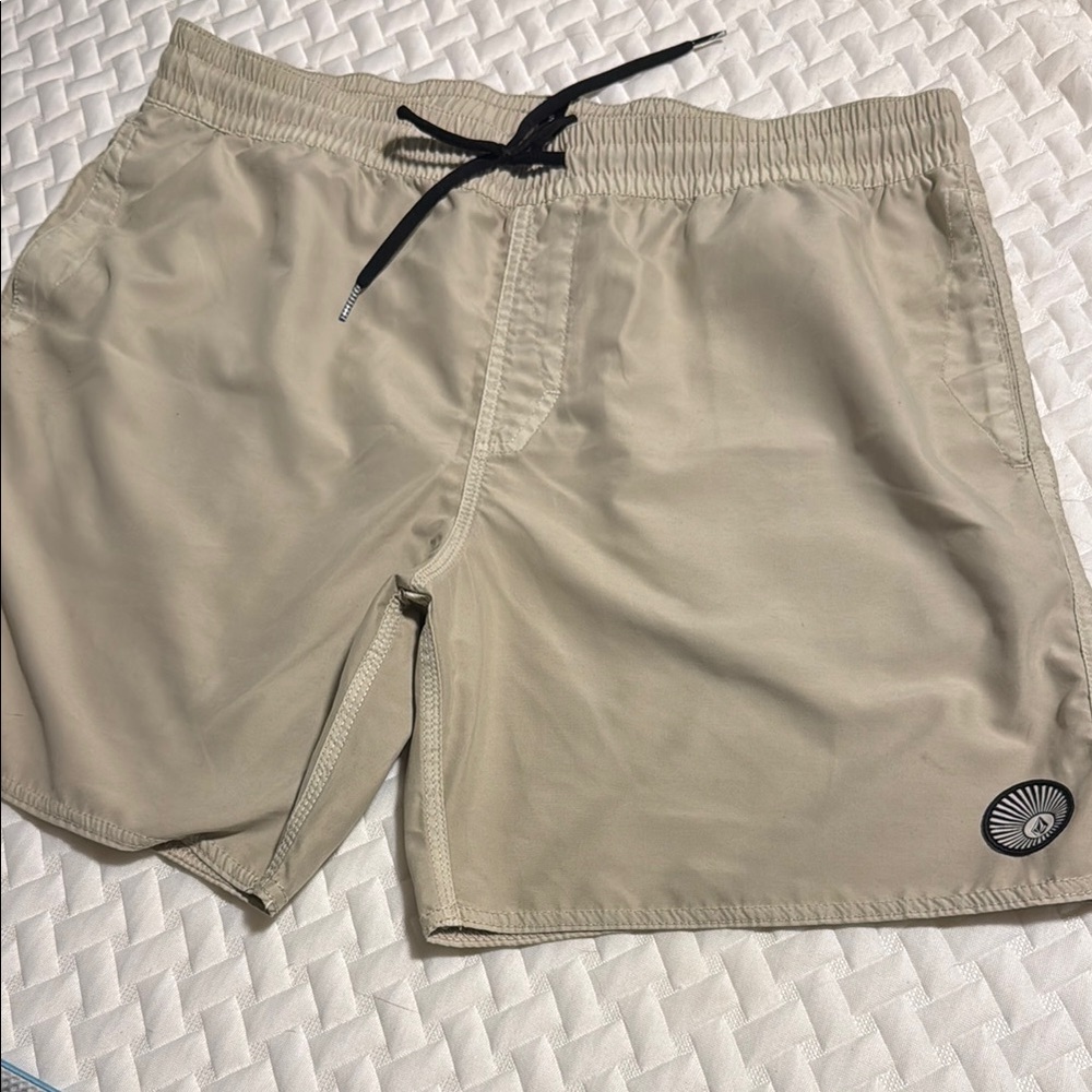 Volcom Beige Men's Hybrid Swim Board Shorts - in good condition